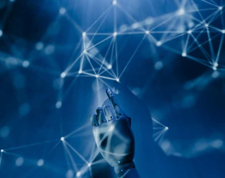 Beyond the Bot: Transforming Customer Service with AI Chatbots and Personalized Human Touch